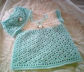 Crochet Pattern Baby Dress and Flapper Set for real babies or Reborn 0004